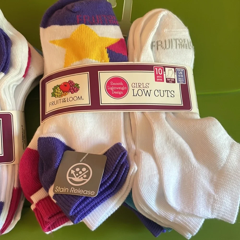 Fruit of the‎ loom girls low cut socks white and some with stars